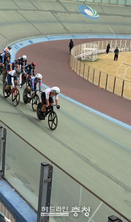 금산군청 사이클팀 경기 모습